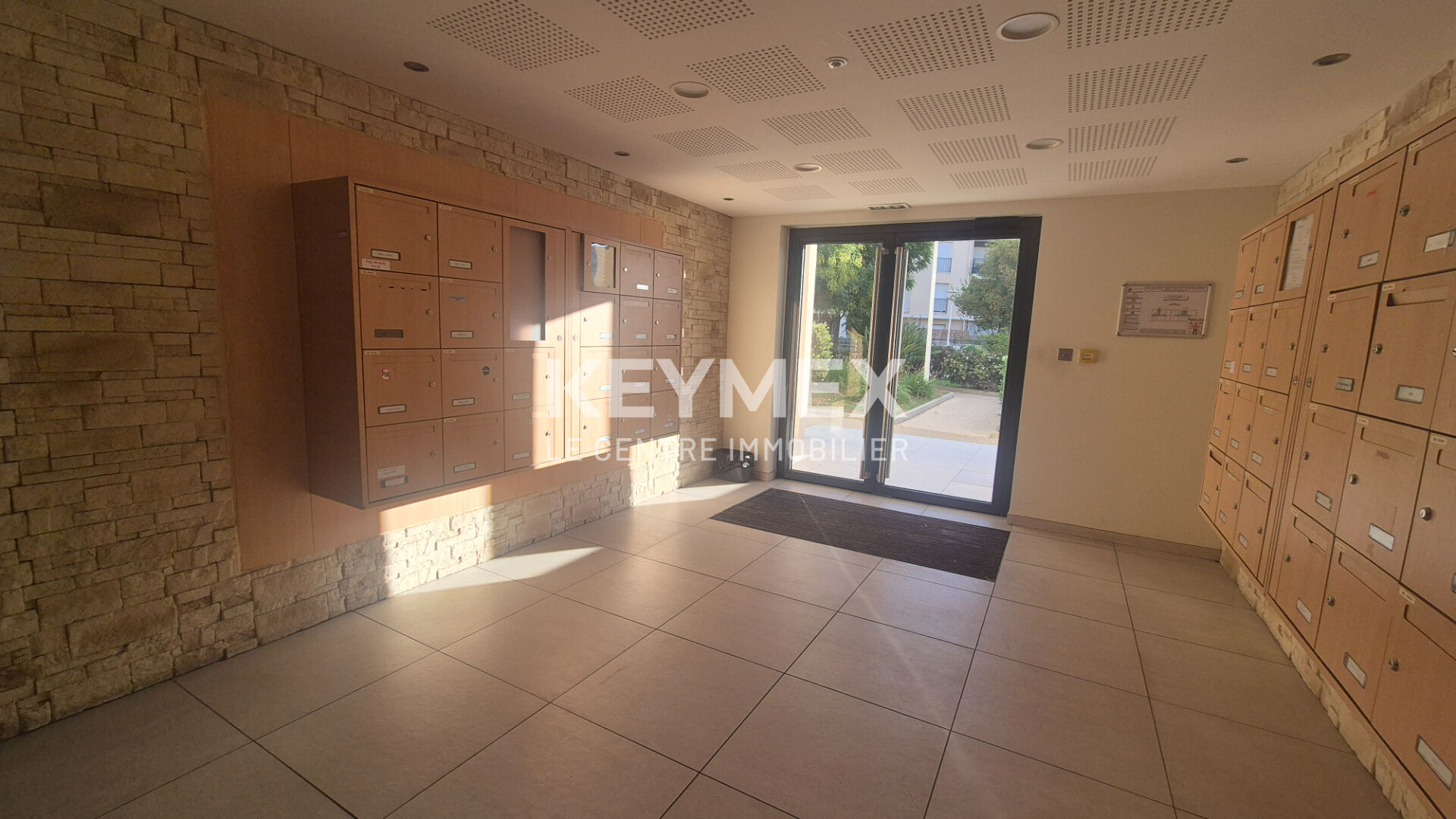 Appartement Toulon 3 pièce(s) 61 m2 avec loggia de 18m²
