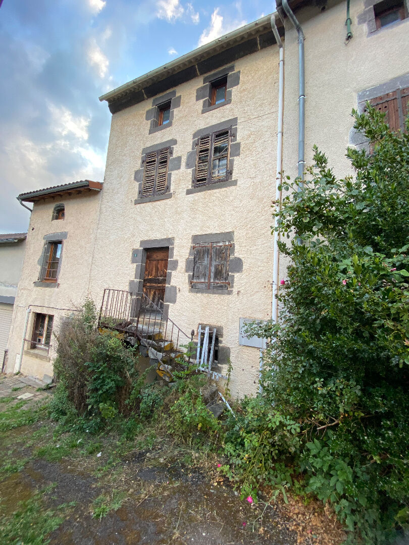 Maison Saint-genes-champanelle 4 pièce(s) 90 m2