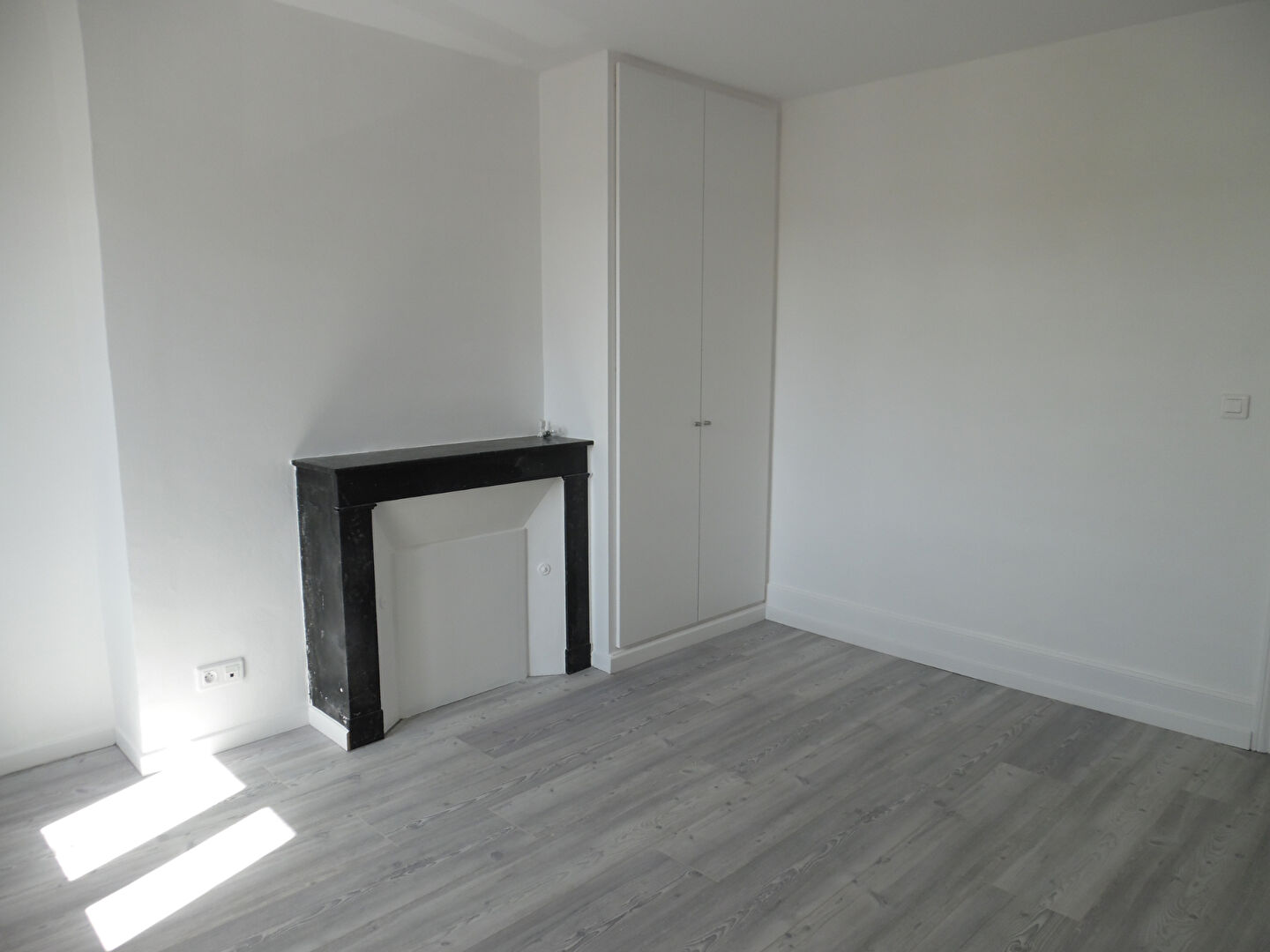 CLERMONT FD, F3 proximité Estaing / République