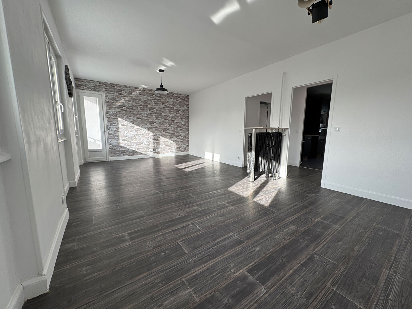 CLERMONT-FERRAND, T4 Avenue de la Libération, proche de toutes commodités