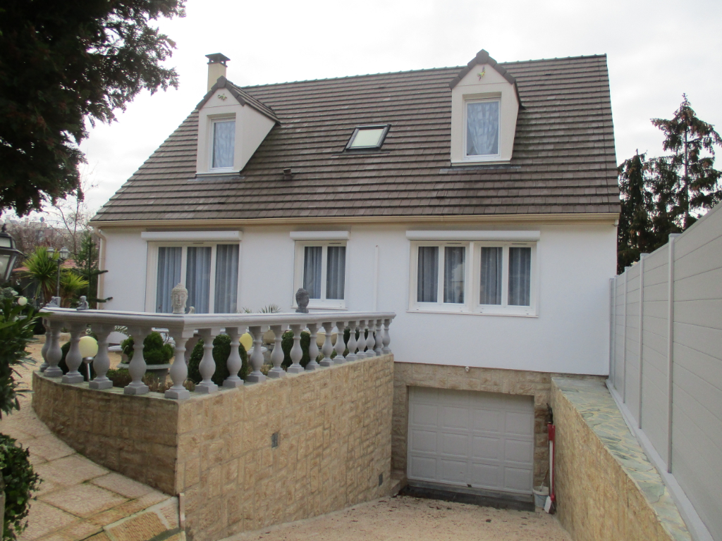 Maison 6 pièces de 145 m²