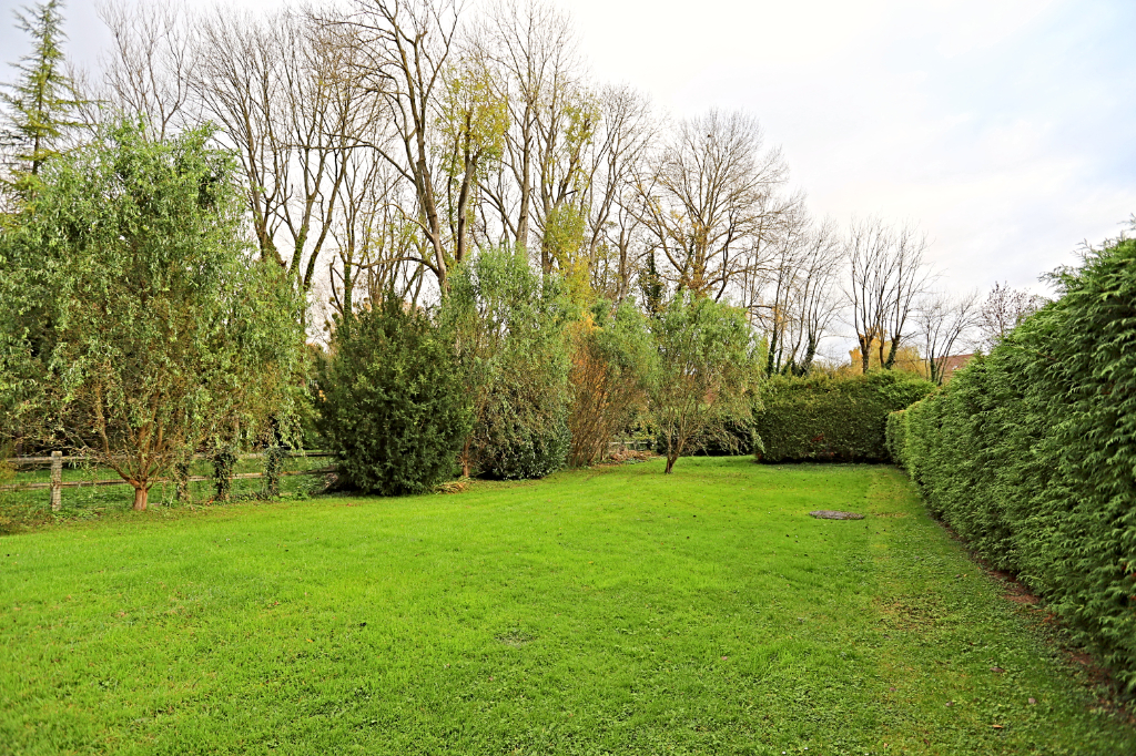 Terrain à bâtir sur ARRONVILLE