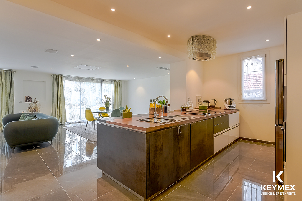 Maison Saint Leu La Foret 6 pièce(s) 177 m2