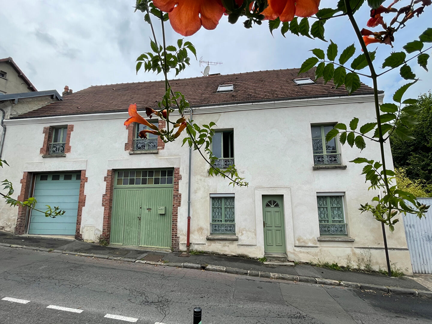 Maison  9 pièce(s) 200 m2