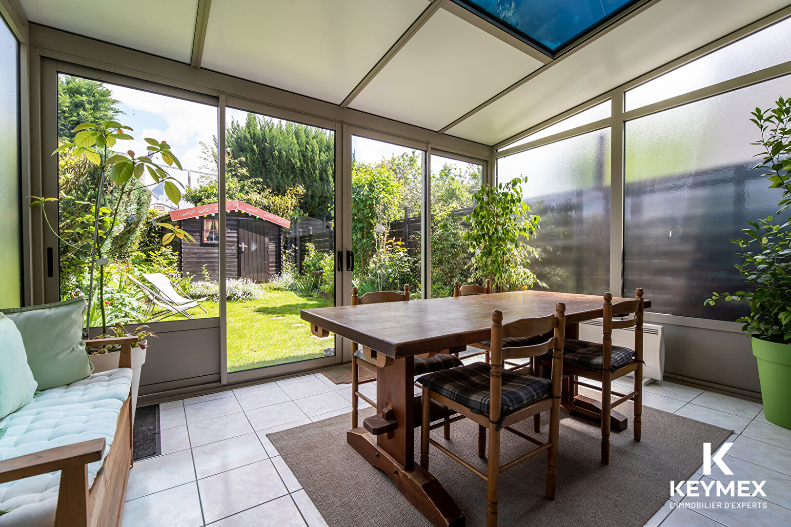 Maison 5 pièces de 85m² +14 m² de véranda bioclimatique en double vitrage