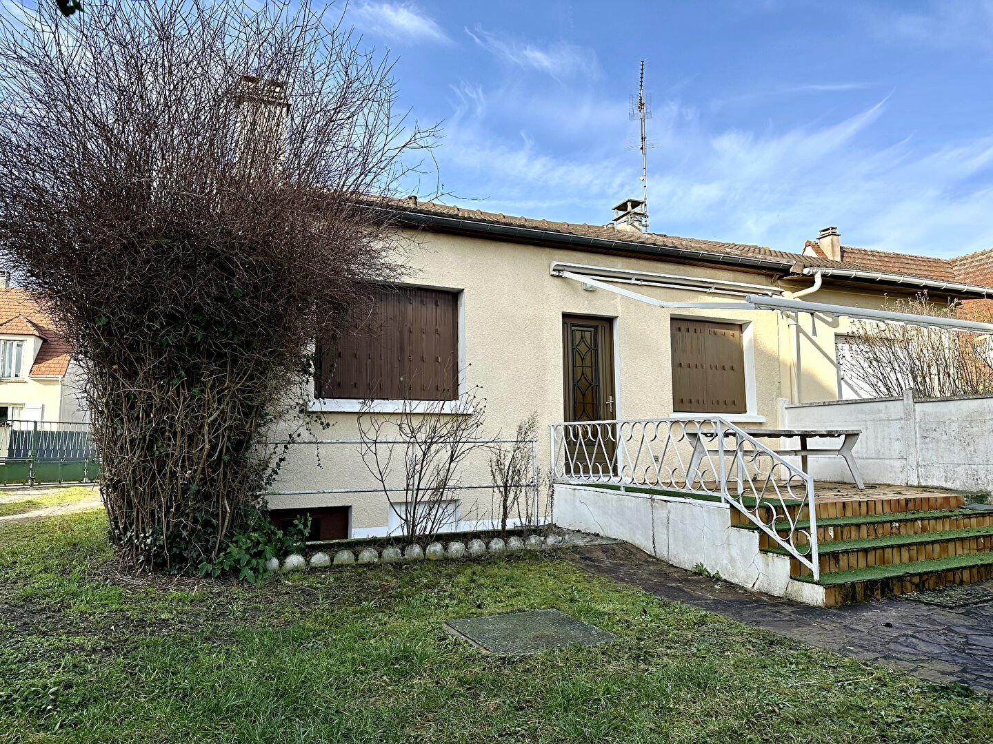 Maison 3 pièces / Terrain