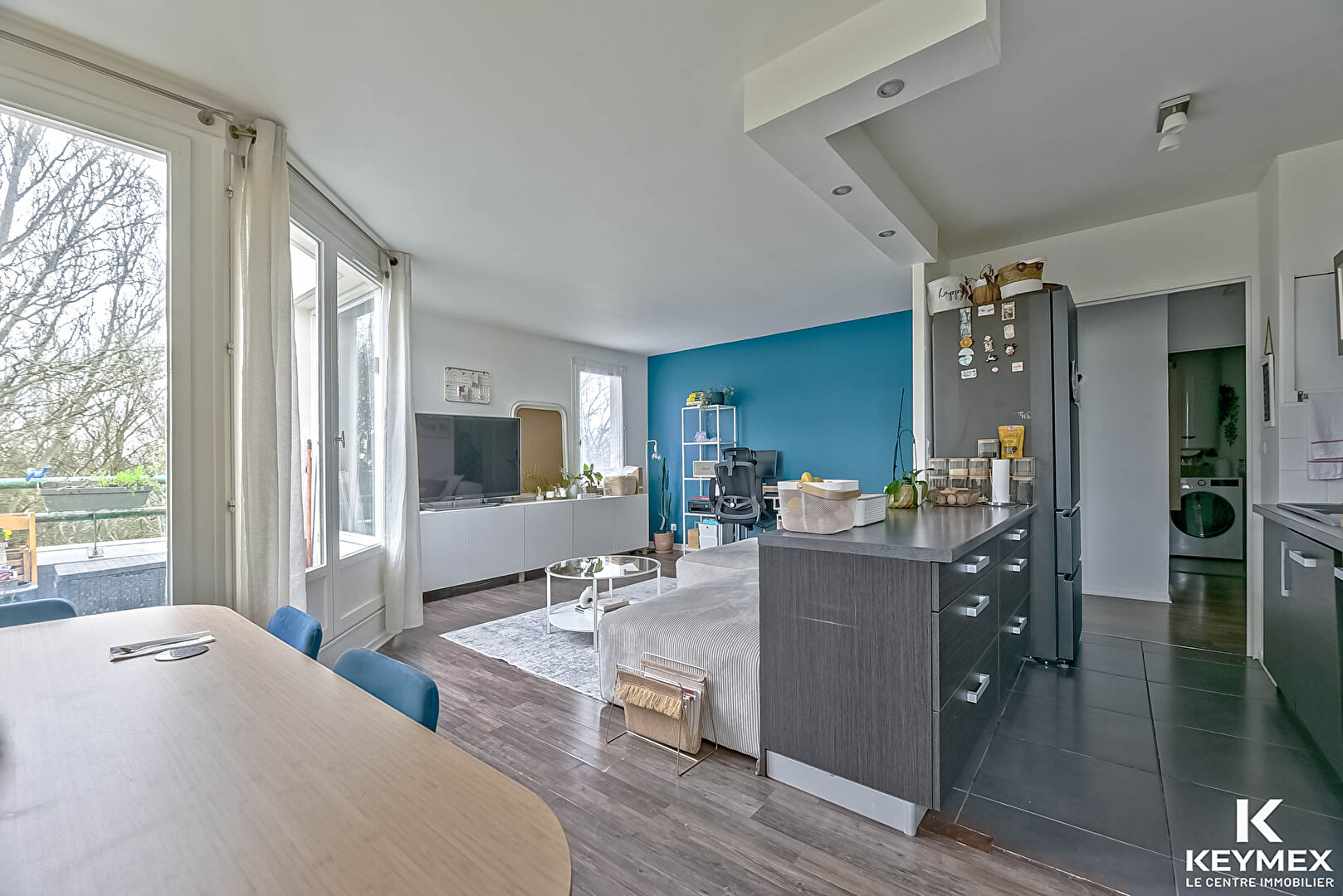 Appartement,2chambres,balcon,prochegareetcommerces