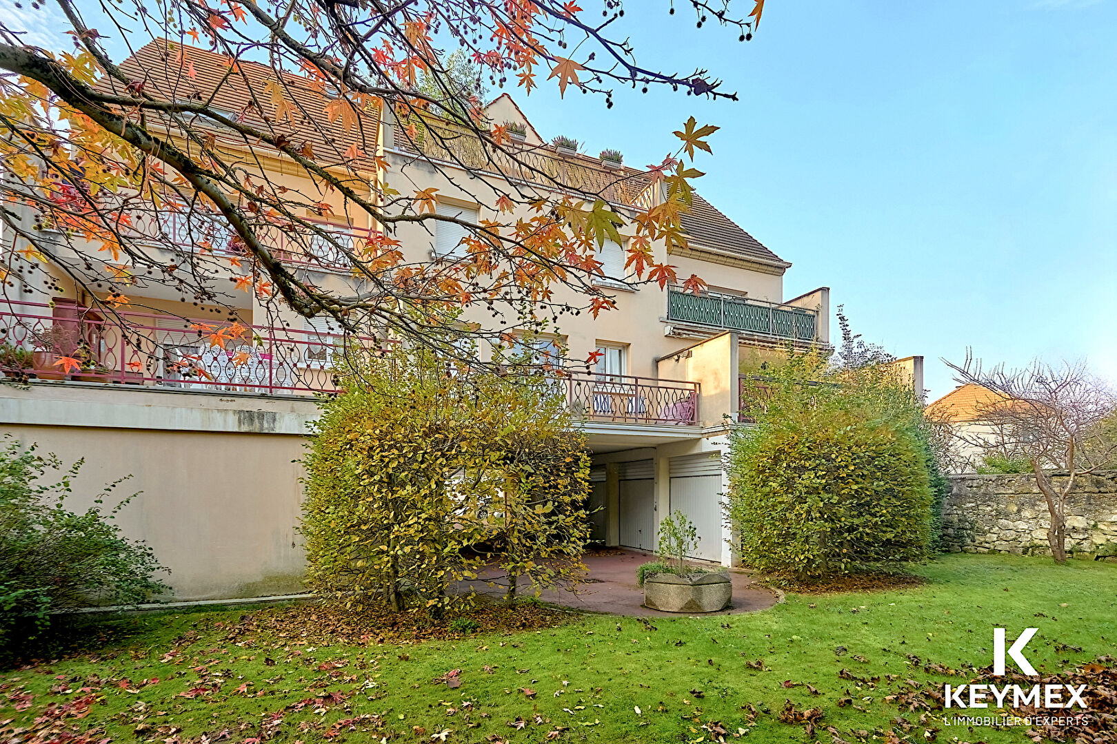 HERBLAY-sur-SEINE Appartement 3 pièces en Duplex+Terrasse 17m2+1pk+1Box