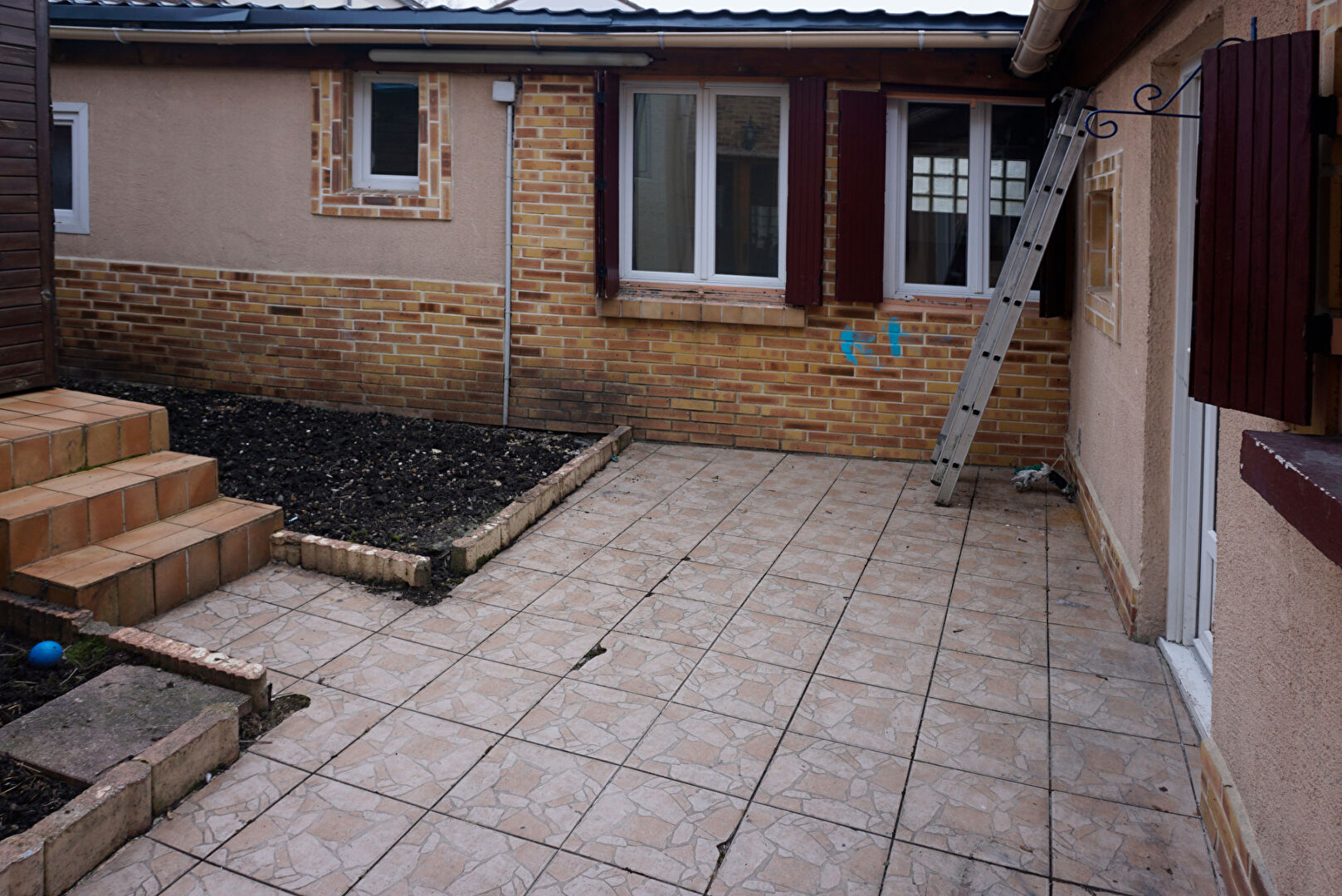 Maison Persan 3 pièces