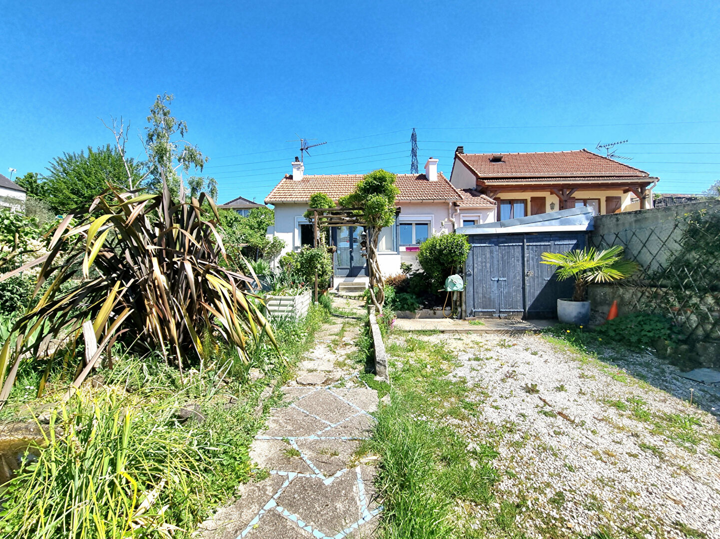 Maison Montmagny 4 pièces 59 m2 / 533m2 de terrain