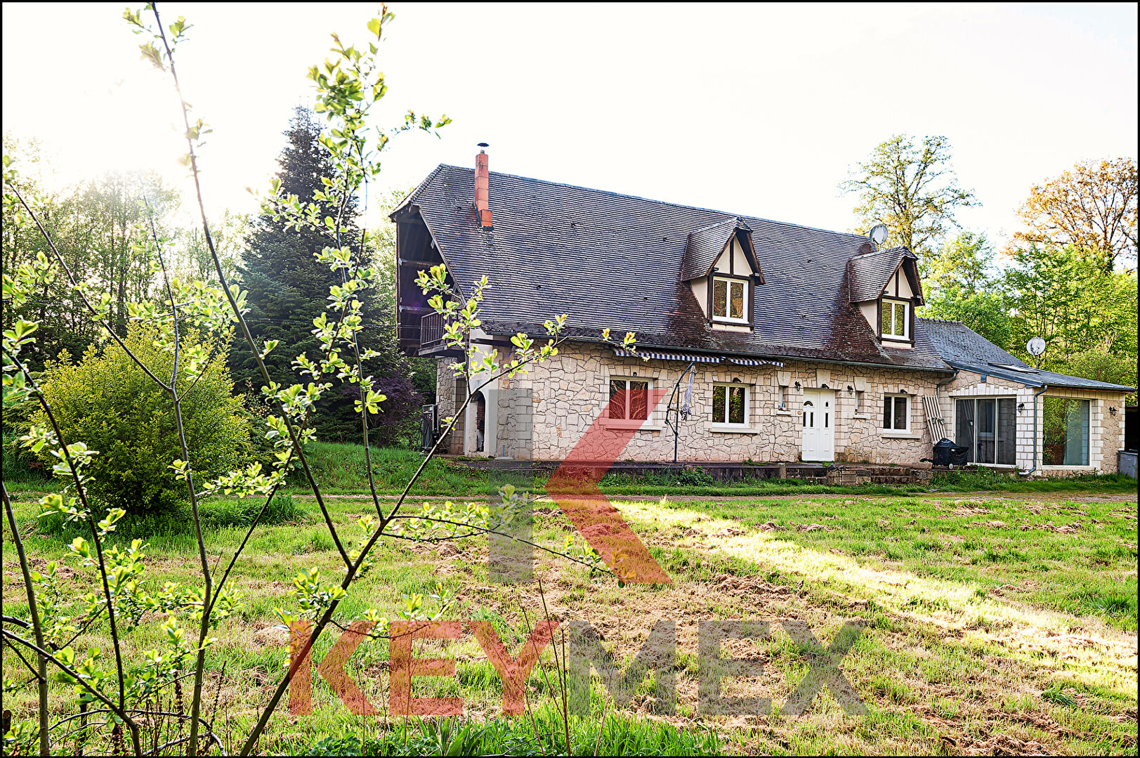 Maison Saint Paul 8 pièce(s) 195 m2