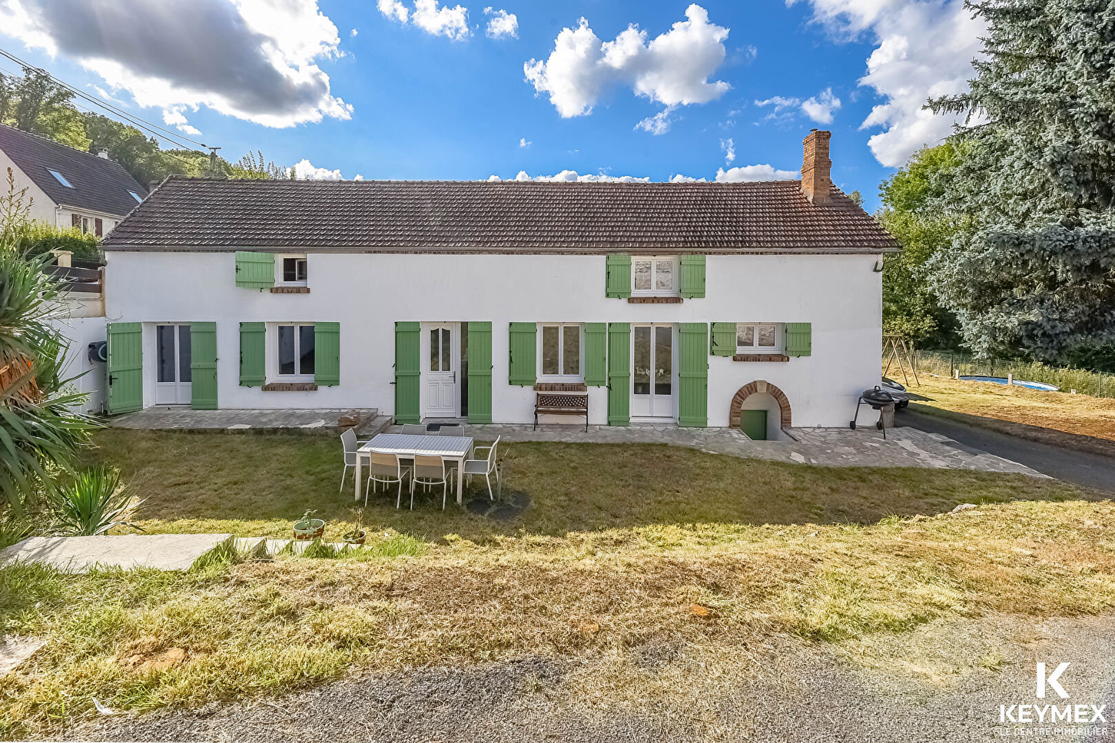 Maison type 7 pièces à Ronquerolles