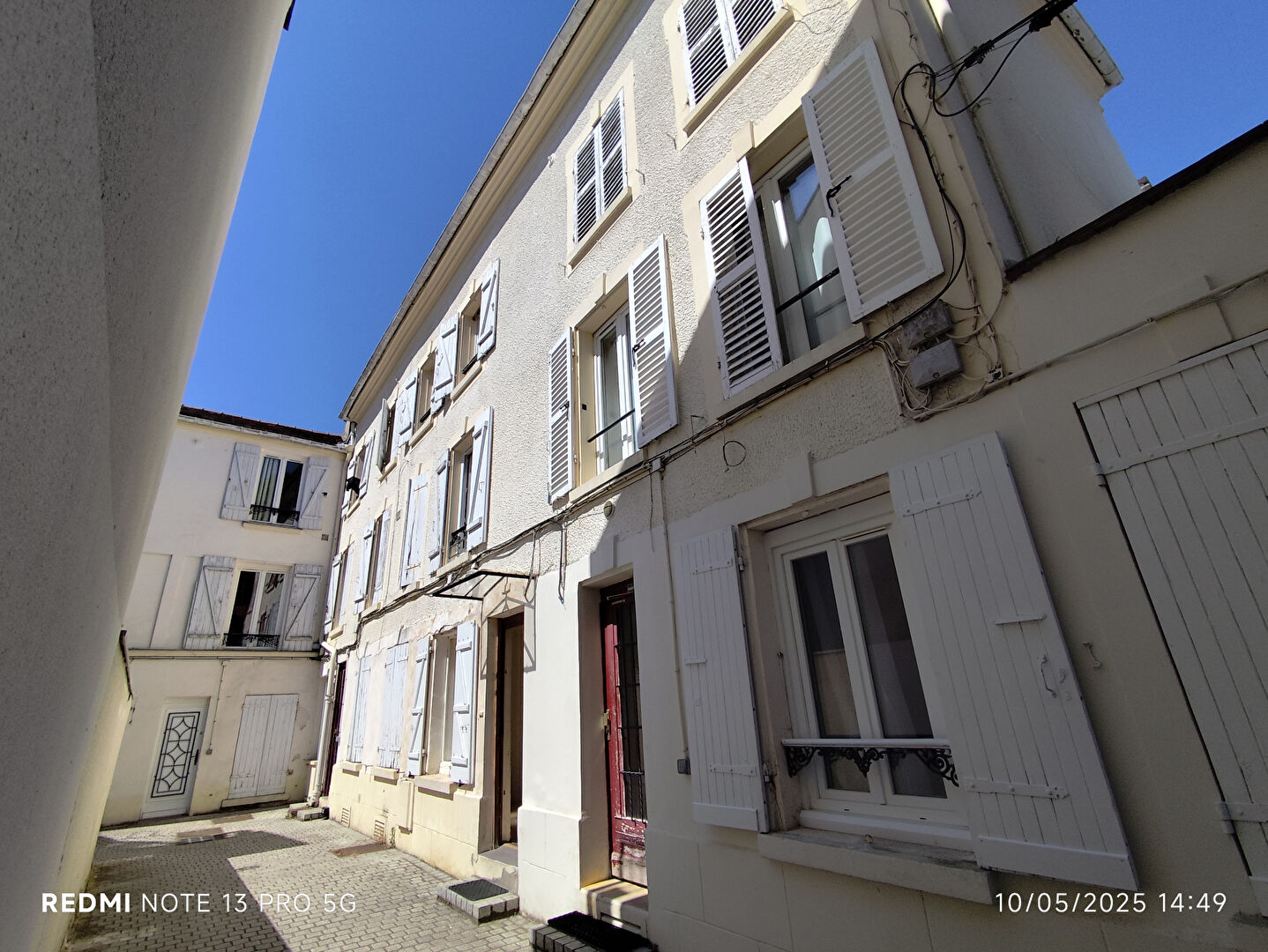 Studio à rénover Pontoise Centre