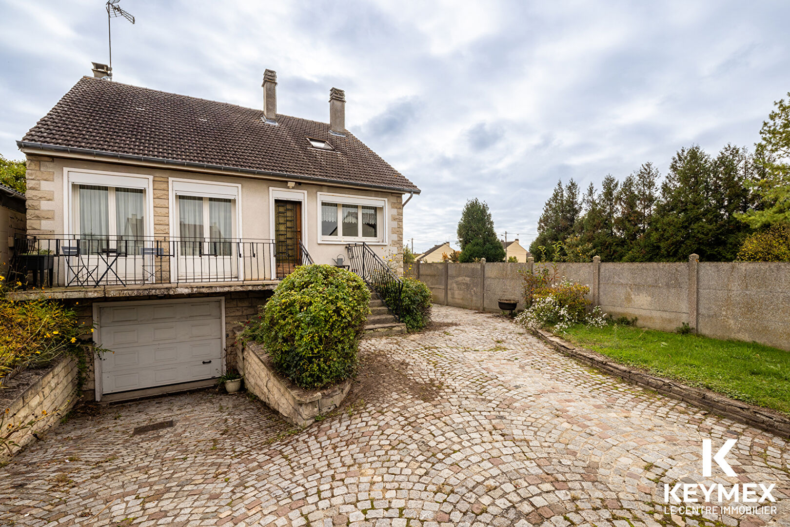 Maison Chambly sous-sol total, 4 chambres