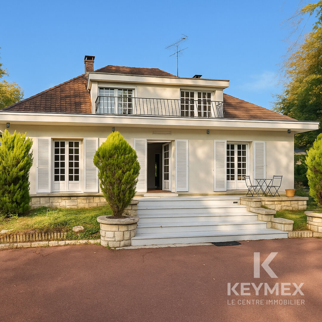 Maison Lamorlaye 7 pièce(s) 160 m2