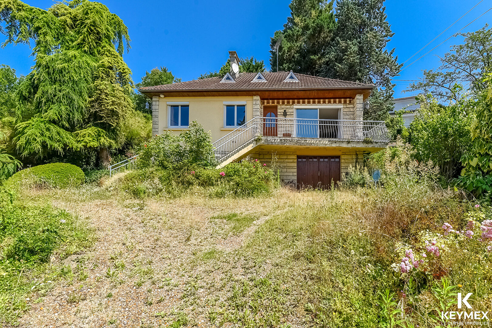 Maison familiale de 92 m² - Jardin - Sous-sol total - Bury (60250)